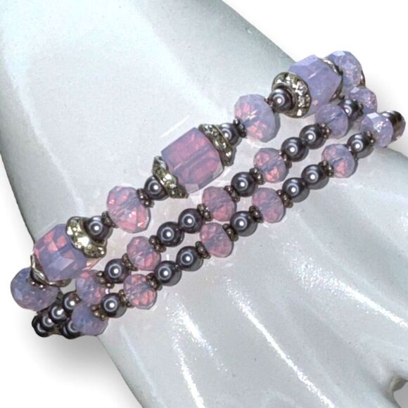 Three Strands Opalite w/ Faux Pearl Beaded Bracelet Rhinestones Magnetic Closure - Picture 1 of 10
